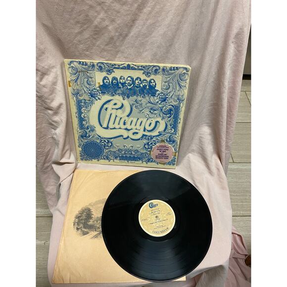 Chicago - Chicago VI - Columbia Records Pressing KC-32400 - Picture 1 of 3